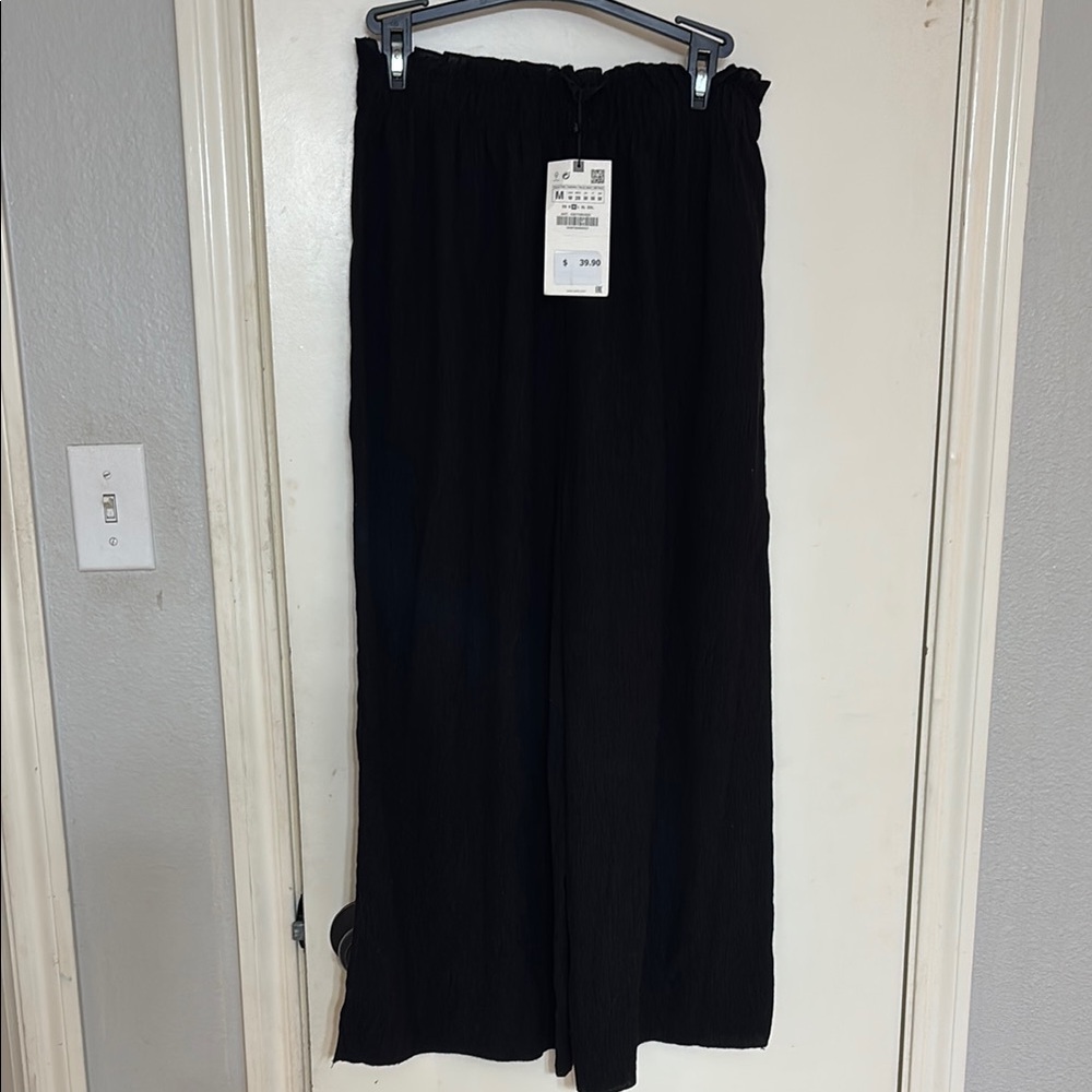 Zara NWT Black Wide-Leg Pants